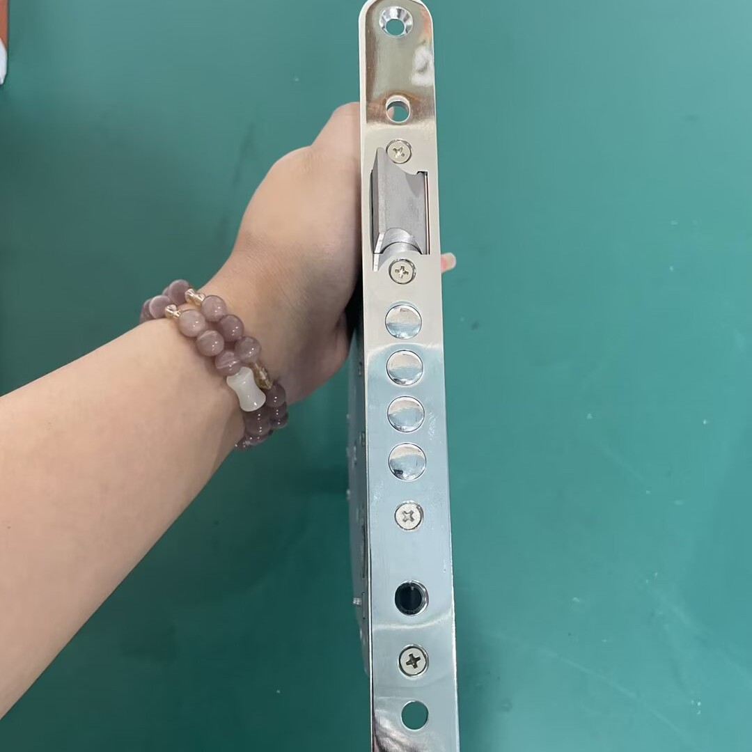 قفل ذكي أوتوماتيكي إسرائيلي 65 - مراجعة Home Security Locks وسعره